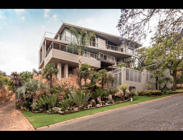 4 BEDROOM HOUSE FOR SALE IN BEDFORDVIEW